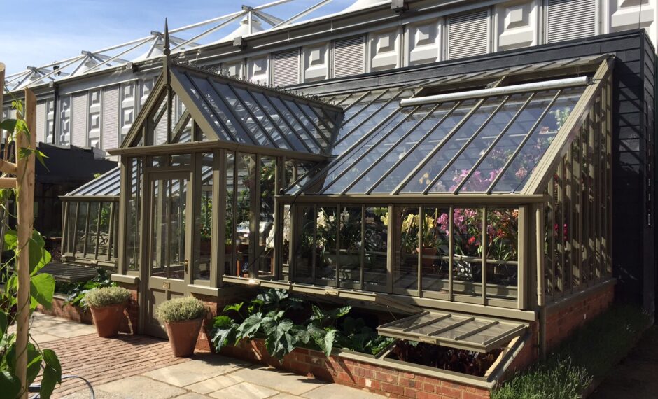 Large, bespoke, lean-to, mono-pitch greenhouse in Green Sand