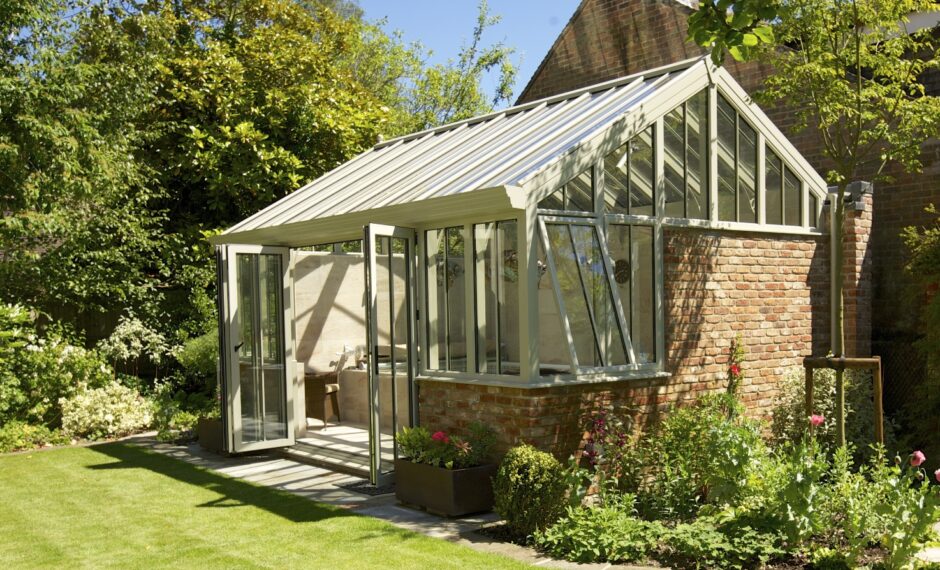 Bespoke conservatory with endless swimming pool