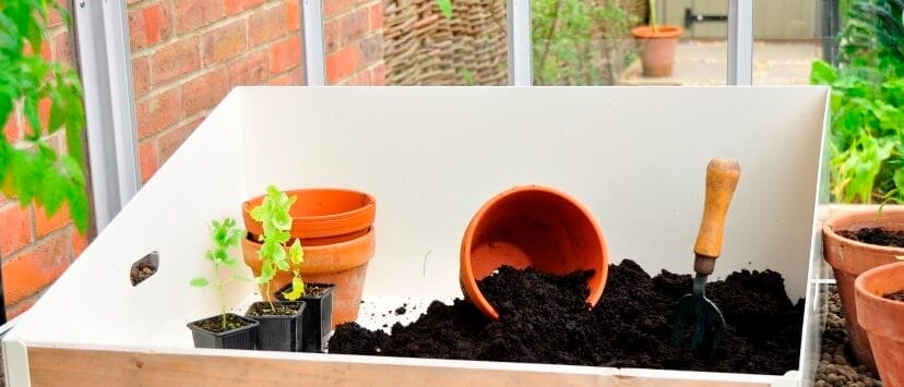 Terracotta Garden Pots Versus Sustainable Garden Materials