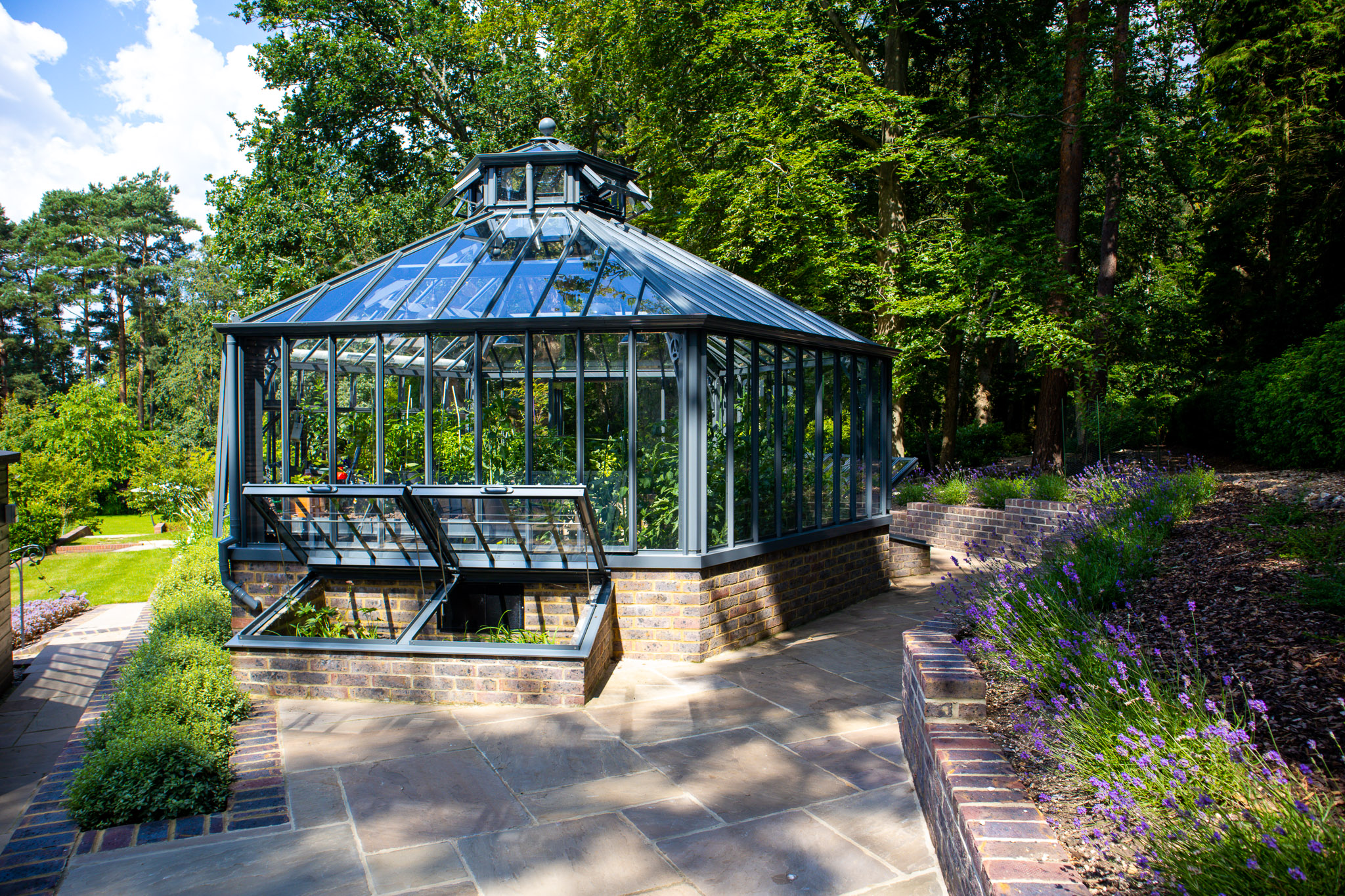 hexagonal greenhouse