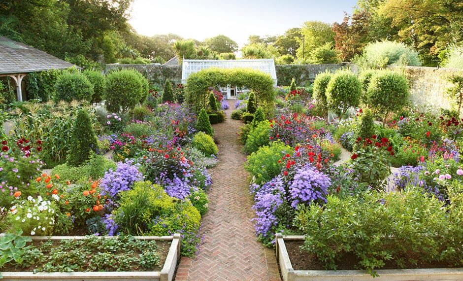 Walled Garden with glasshouse in the centre