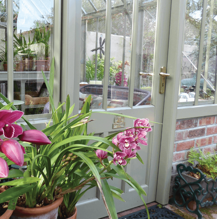 National Trust Hidcote Greenhouse