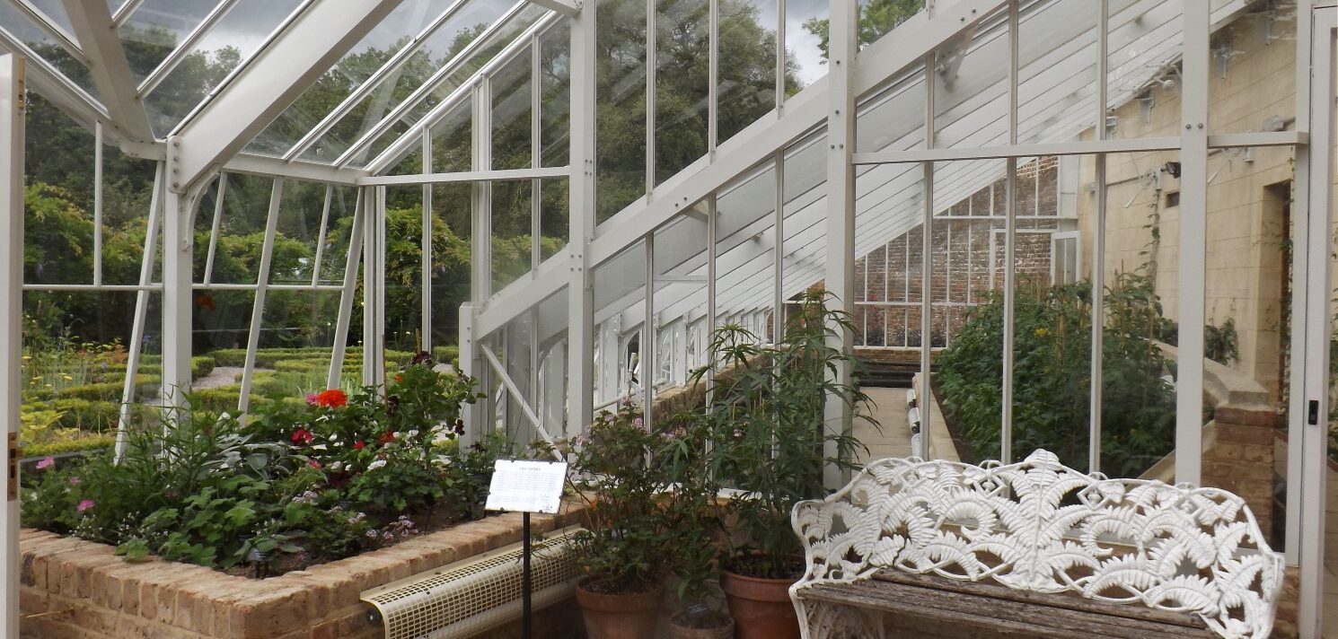 Greenhouse replacement at Fulham Palace