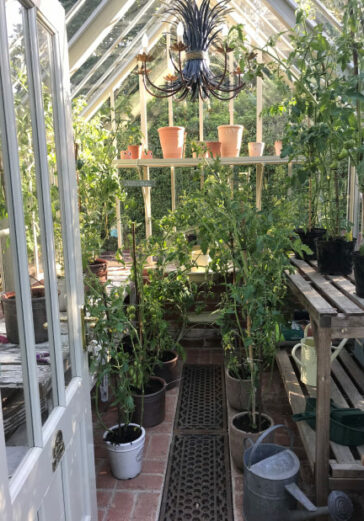 hidcote greenhouse internal layout