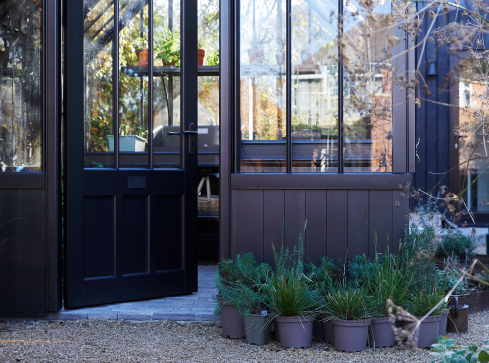 Wainscot base at front of Capel